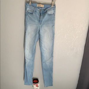 hollister jeans